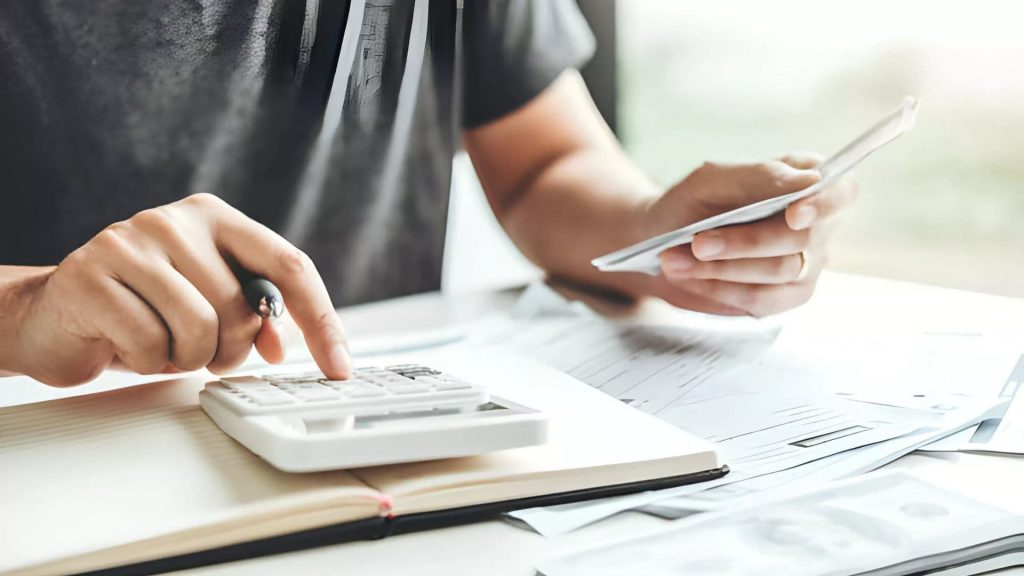 Gross Pay vs. Net Pay: What Are the Differences? 2 How to Calculate Net Pay