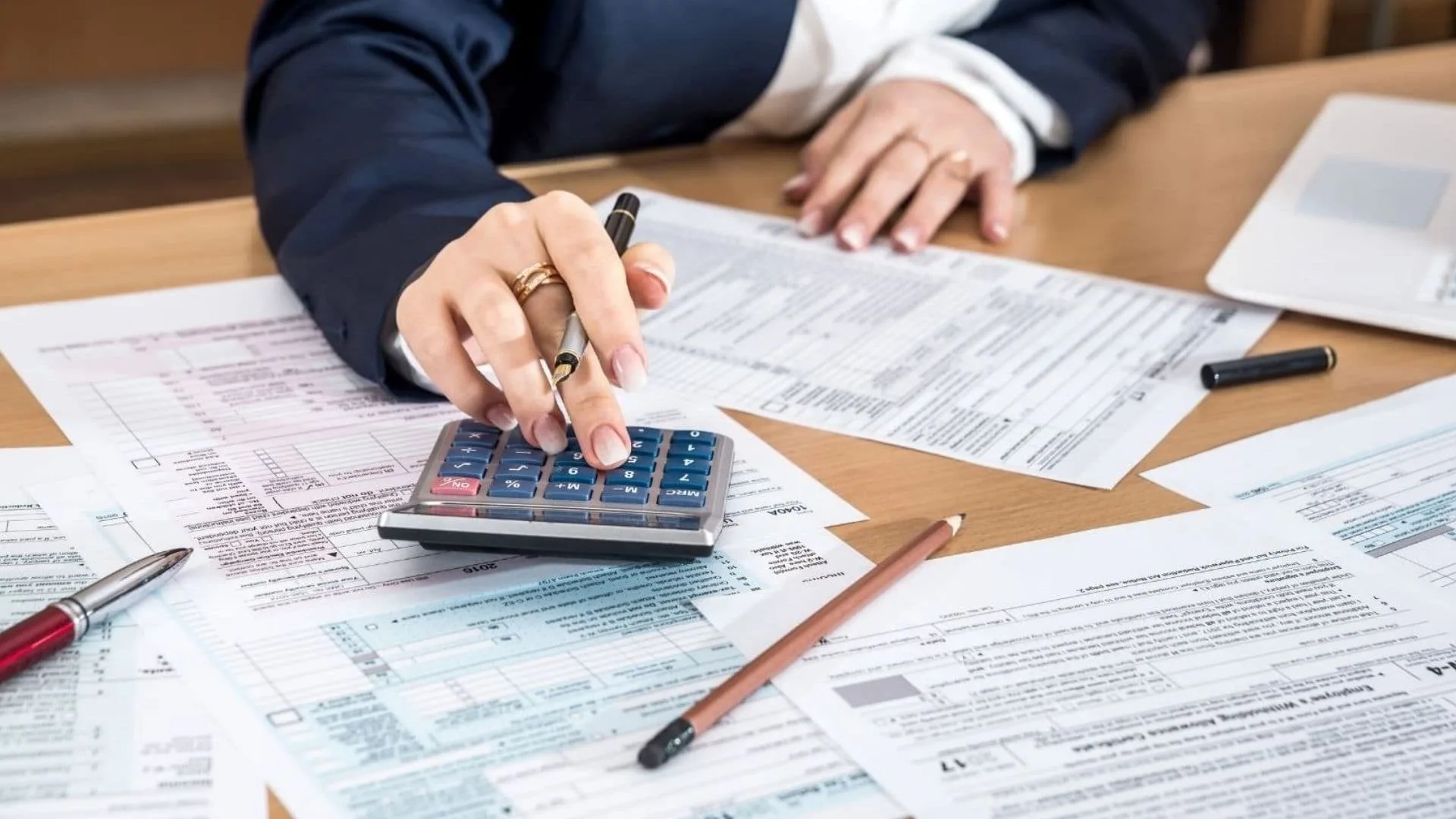 Best Tax Services for US Digital Nomads 1 Best Tax Services for US Digital Nomads