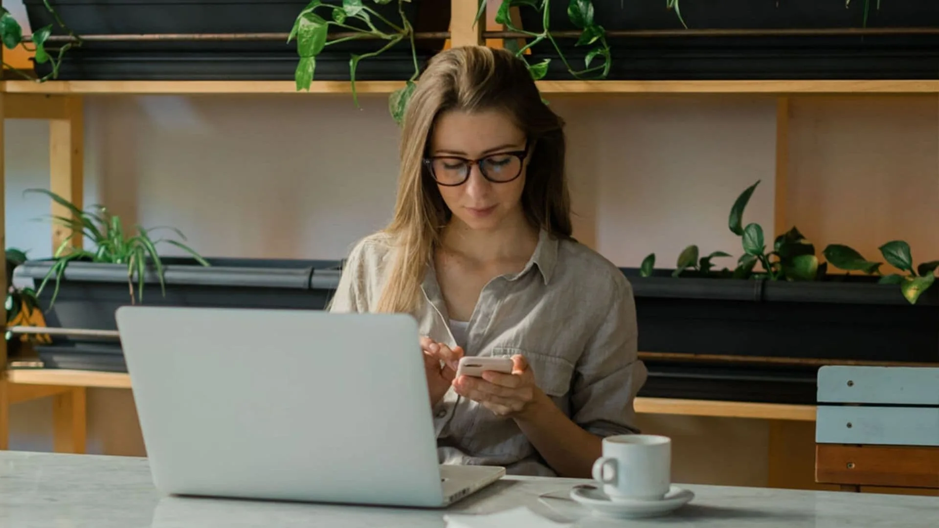 Who Changed the Student Loan Tax Deduction to $2,500? 1 Who Changed the Student Loan Tax Deduction to $2,500