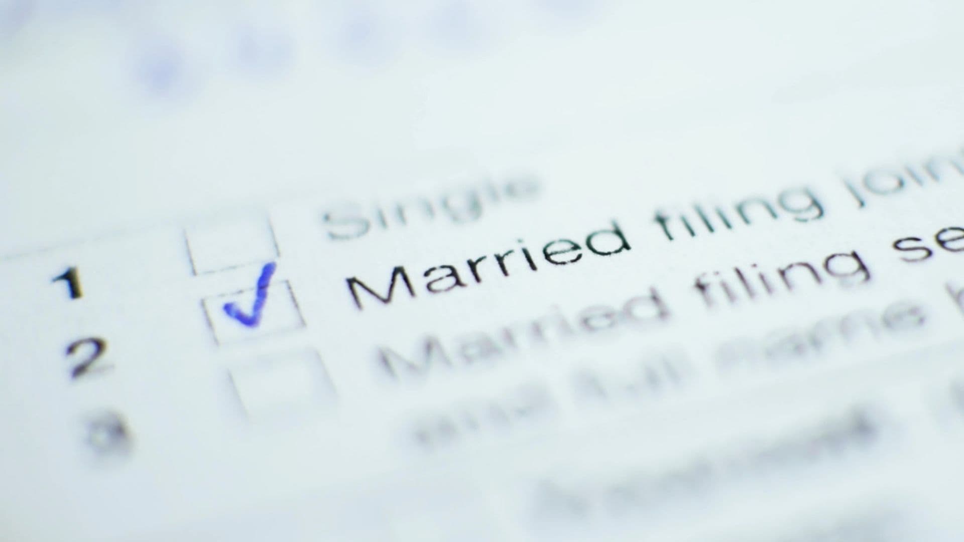 Head Of Household Vs Married Filing Jointly Which Tax Filing Status Head of household vs married filing jointly which tax filing status