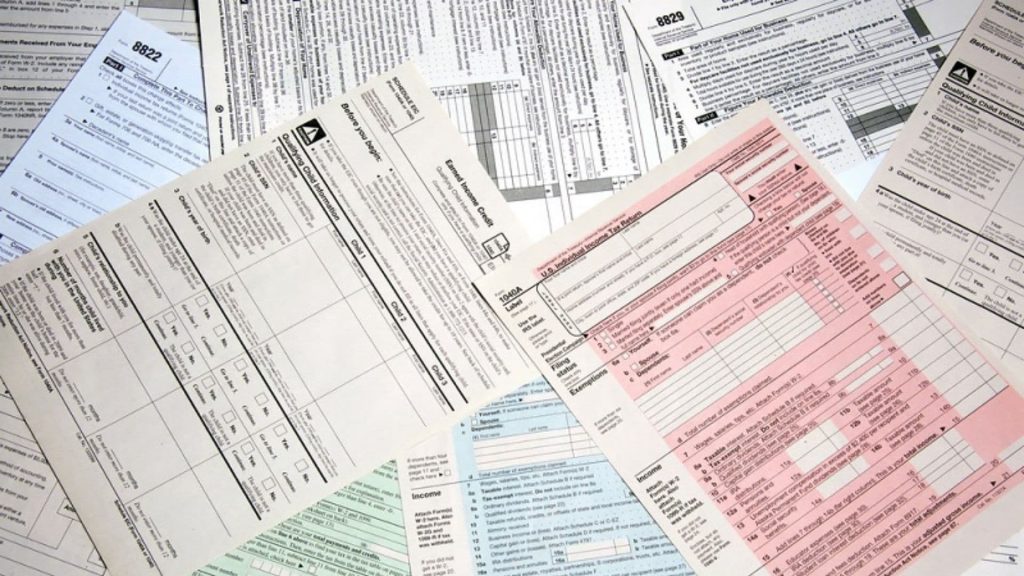 Tax Planning For Individuals Quickfinder Handbook: The Complete, Plain-English Guide For Smart Year-Round Savings 5 Documentation And Workflow Make April Easy