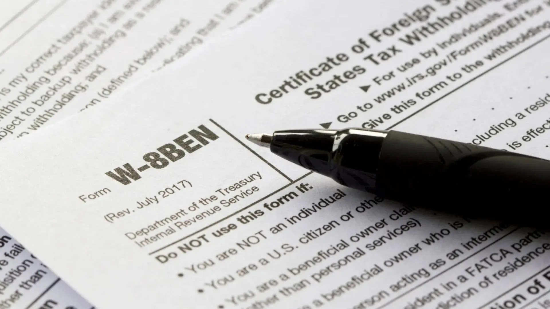 Do Foreigners Need to File the W8 Form Every Year? 1 Do Foreigners Need to File the W8 Form Every Year