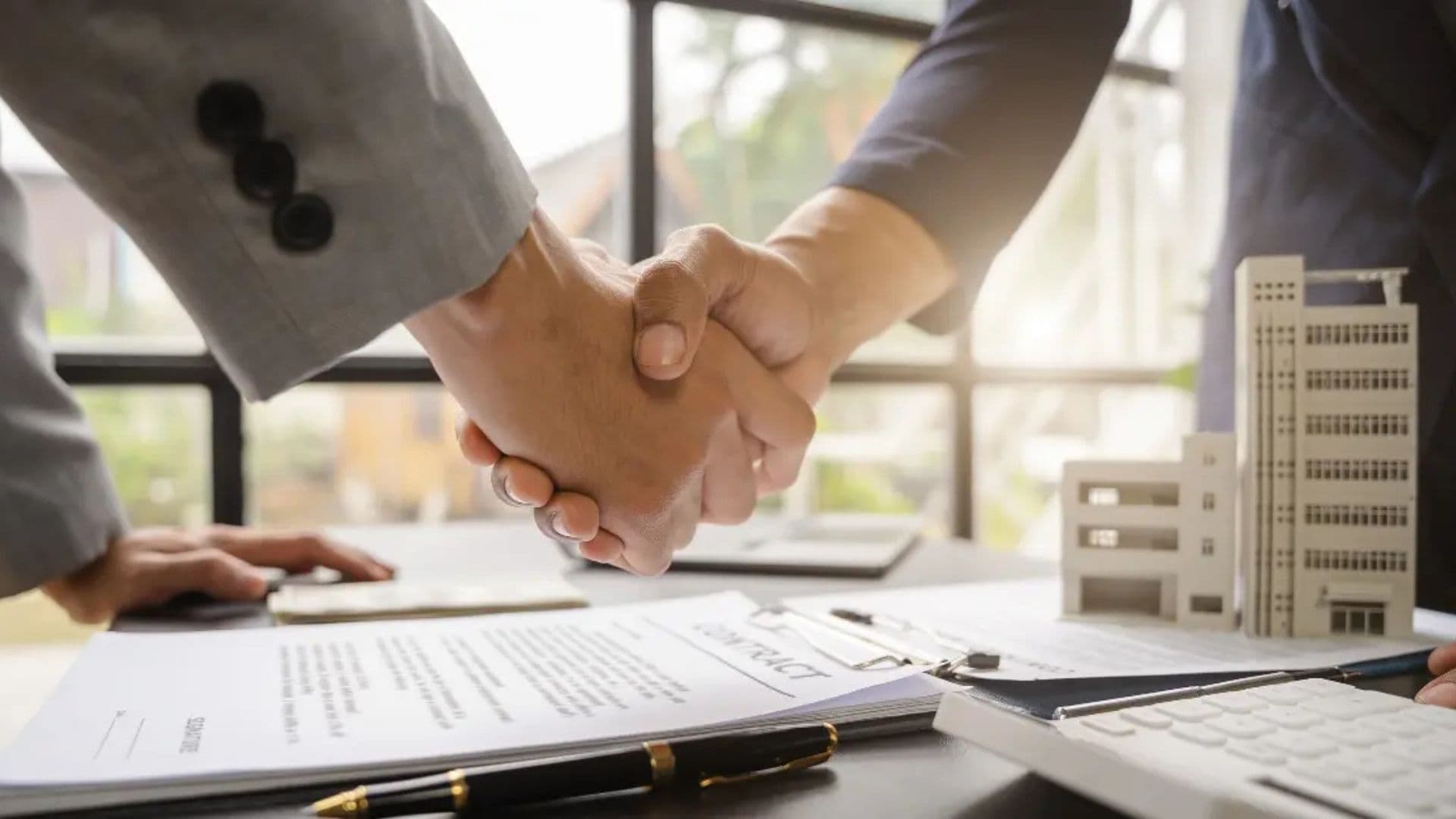 Sale Leaseback with Bargain Purchase for Tax: A Smart Strategy for Businesses 1 Sale Leaseback with Bargain Purchase for Tax