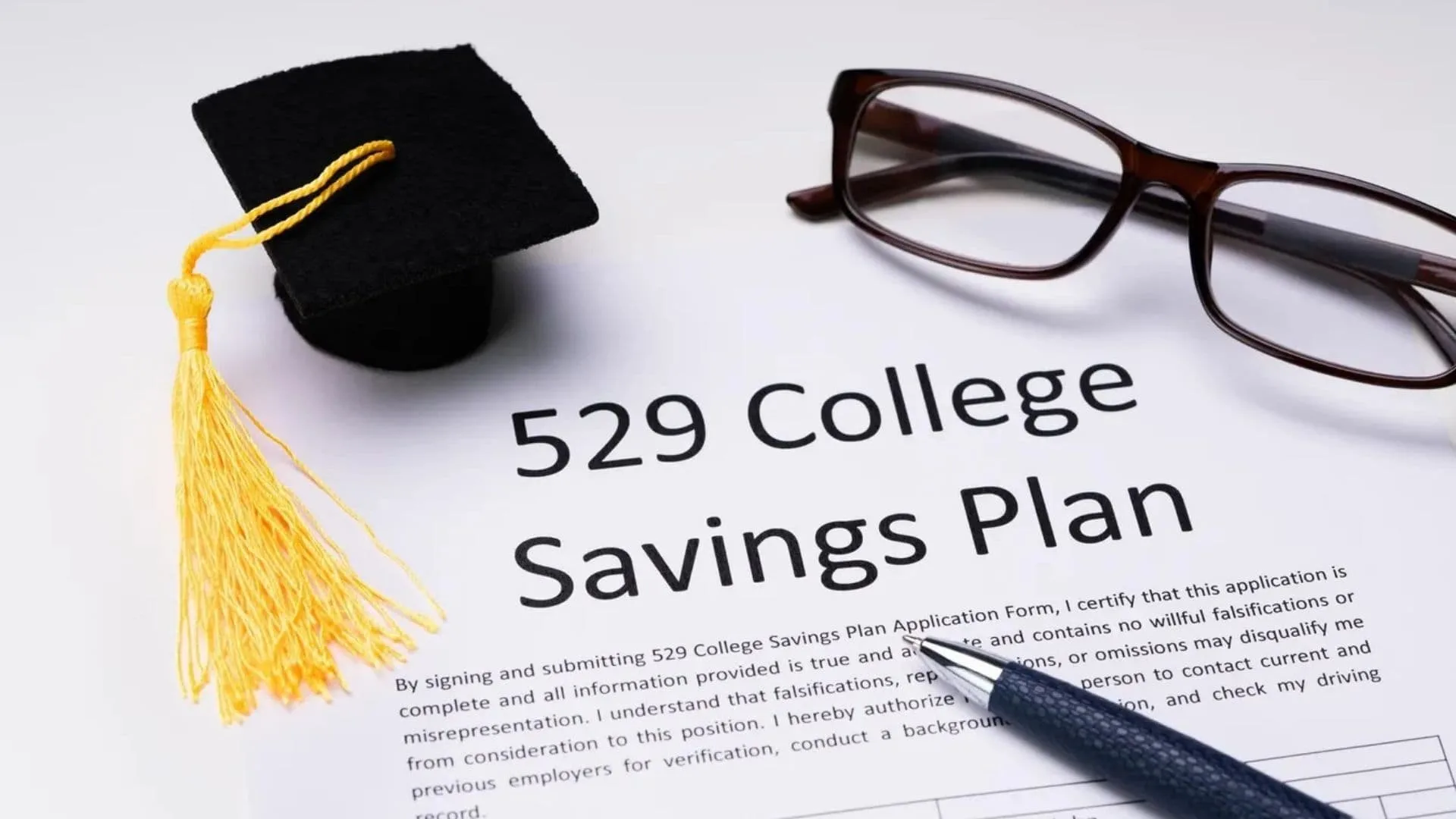 529 Plan Ownership: Is It Better in the Student or Parent's Name? 1 529 Plan Ownership Is It Better in the Student or Parent's Name