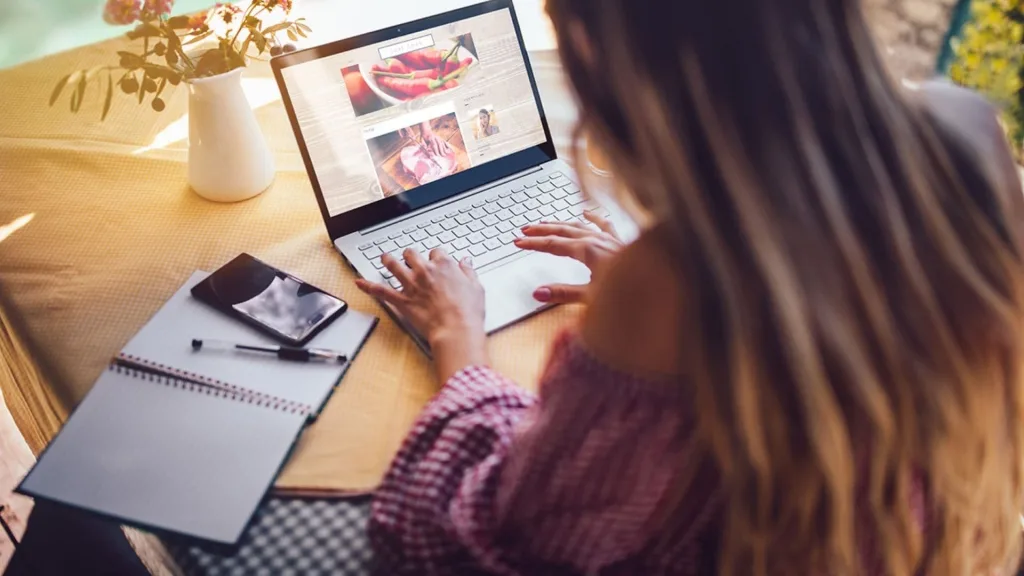 How To Make Money From Home Using My Computer 6 Blogging From Home